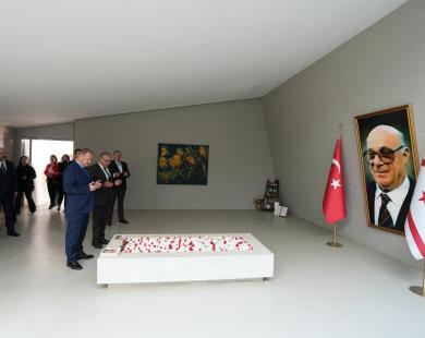Galeri Fotoğrafı