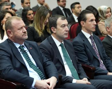 Galeri Fotoğrafı